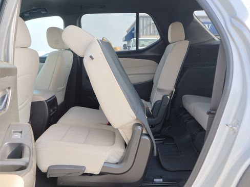 Used 2022 Chevrolet Traverse LS w/ LPO, Cargo Package image 31