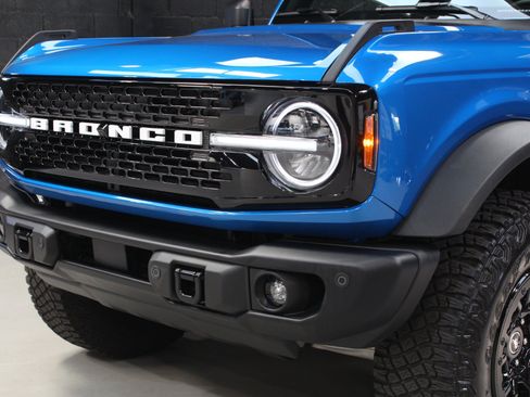 Used 2023 Ford Bronco Wildtrak AWD/4WD image 5