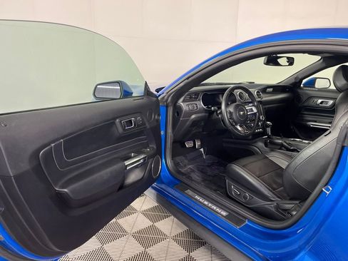 Used 2019 Ford Mustang Premium w/ Equipment Group 201A image 10