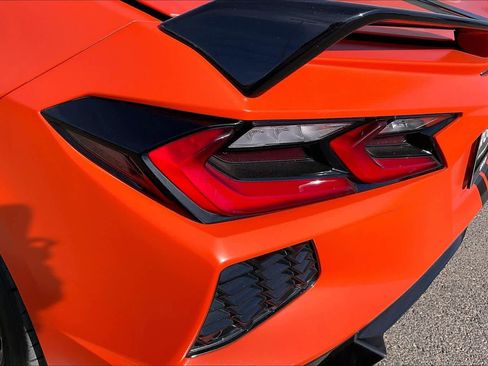 Used 2021 Chevrolet Corvette Stingray Preferred Cpe w/ Z51 Performance Package image 24