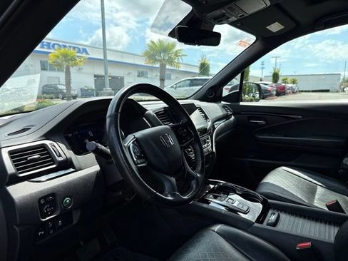 Used 2019 Honda Passport Touring image 11