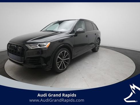 Used 2023 Audi Q7 3.0T Prestige w/ Prestige Package AWD/4WD image 1