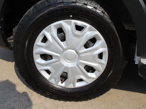 Used 2025 Ford Transit 250 Low Roof w/ Exterior Upgrade Package RWD image 36