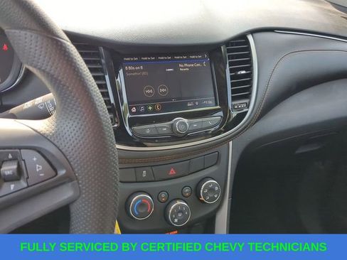 Used 2022 Chevrolet Trax LS w/ Tint and Cruise Package image 31