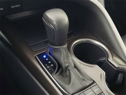 Used 2023 Toyota Camry SE image 30