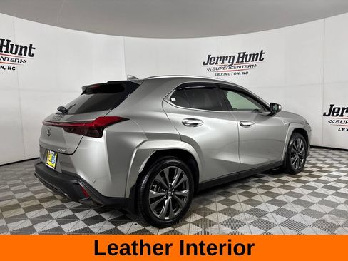 Used 2022 Lexus UX 200 F Sport w/ F Sport Premium Package FWD image 6