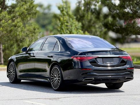 Used 2022 Mercedes-Benz S 580 4MATIC Sedan image 10