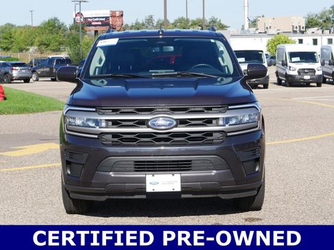 Certified 2024 Ford Expedition XLT image 8