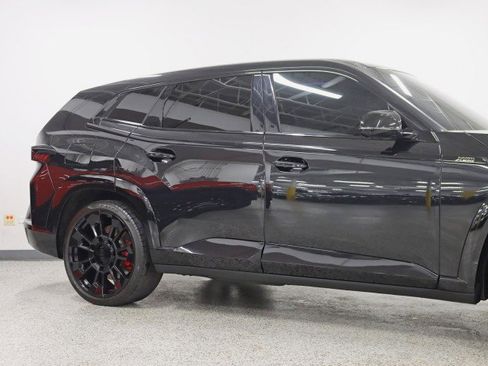 Used 2023 BMW XM AWD/4WD image 3