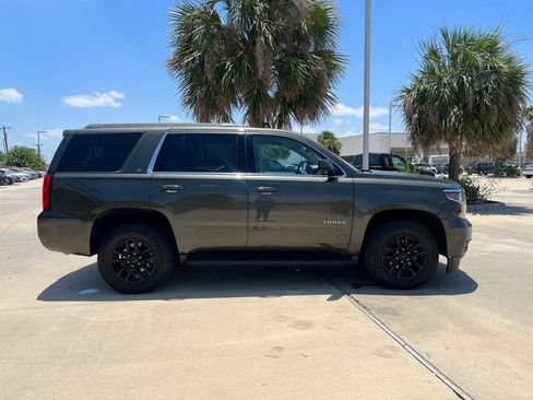 Used 2019 Chevrolet Tahoe LT w/ Luxury Package RWD image 7