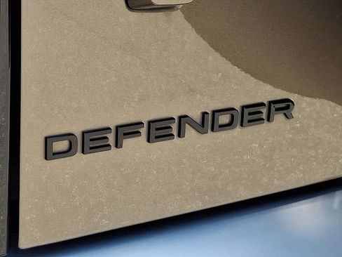 Used 2025 Land Rover Defender 110 S AWD/4WD image 31