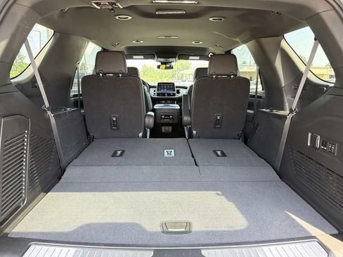 Used 2023 Chevrolet Tahoe RST w/ Luxury Package AWD/4WD image 19