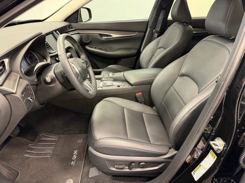 Used 2023 INFINITI QX50 Pure AWD/4WD image 4