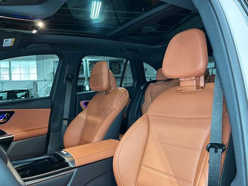 New 2026 Mercedes-Benz GLC 300 4MATIC image 24