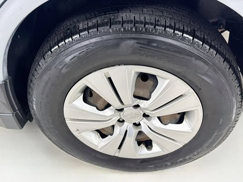 Used 2013 Subaru Outback 2.5i AWD/4WD image 32