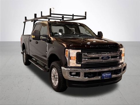 Used 2019 Ford F250 XLT w/ XLT Value Package image 8