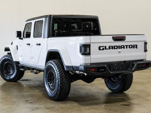 Used 2023 Jeep Gladiator Sport AWD/4WD image 36
