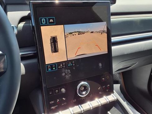 New 2026 GMC Terrain AT4 w/ Technology Package II AWD/4WD image 14