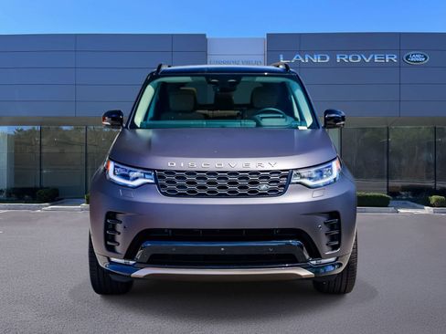 New 2026 Land Rover Discovery Limited Edition AWD/4WD image 2