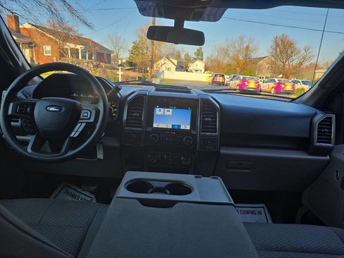 Used 2019 Ford F150 XLT image 29