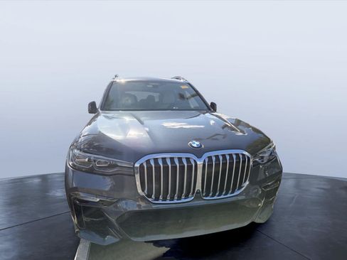 Used 2019 BMW X7 xDrive50i w/ Dynamic Handling Package AWD/4WD image 2
