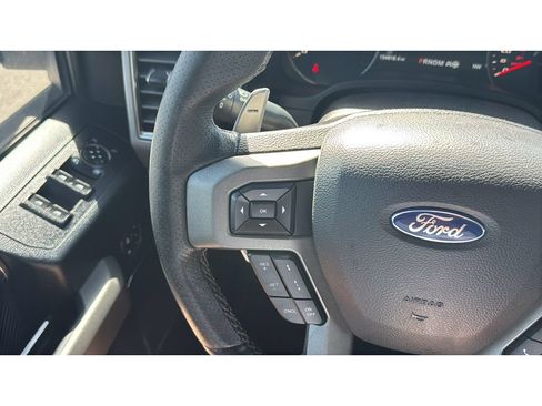 Used 2019 Ford F150 Raptor w/ Equipment Group 802A Luxury AWD/4WD image 28