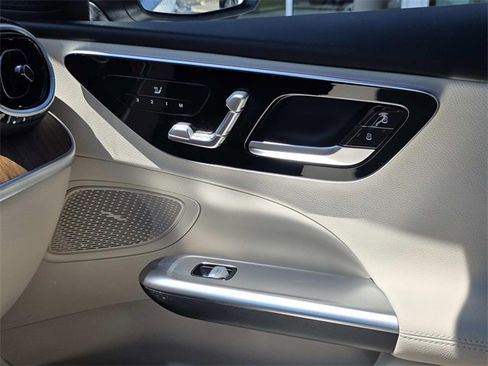 Used 2024 Mercedes-Benz C 300 4MATIC Sedan image 13