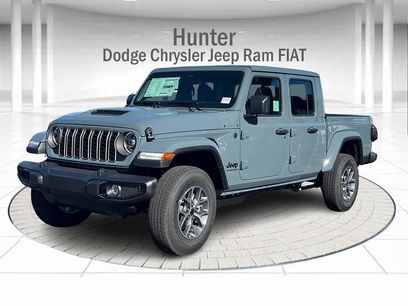 New 2026 Jeep Gladiator Sport