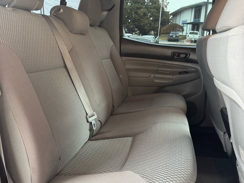 Used 2014 Toyota Tacoma 4x4 Double Cab image 21