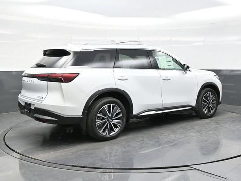 New 2026 INFINITI QX60 Luxe w/ Cargo Package AWD/4WD image 7