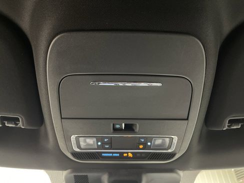 Used 2022 Ford F150 Lariat image 21