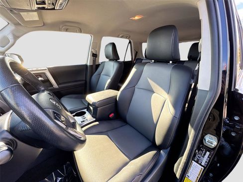 Used 2024 Toyota 4Runner SR5 Premium image 20