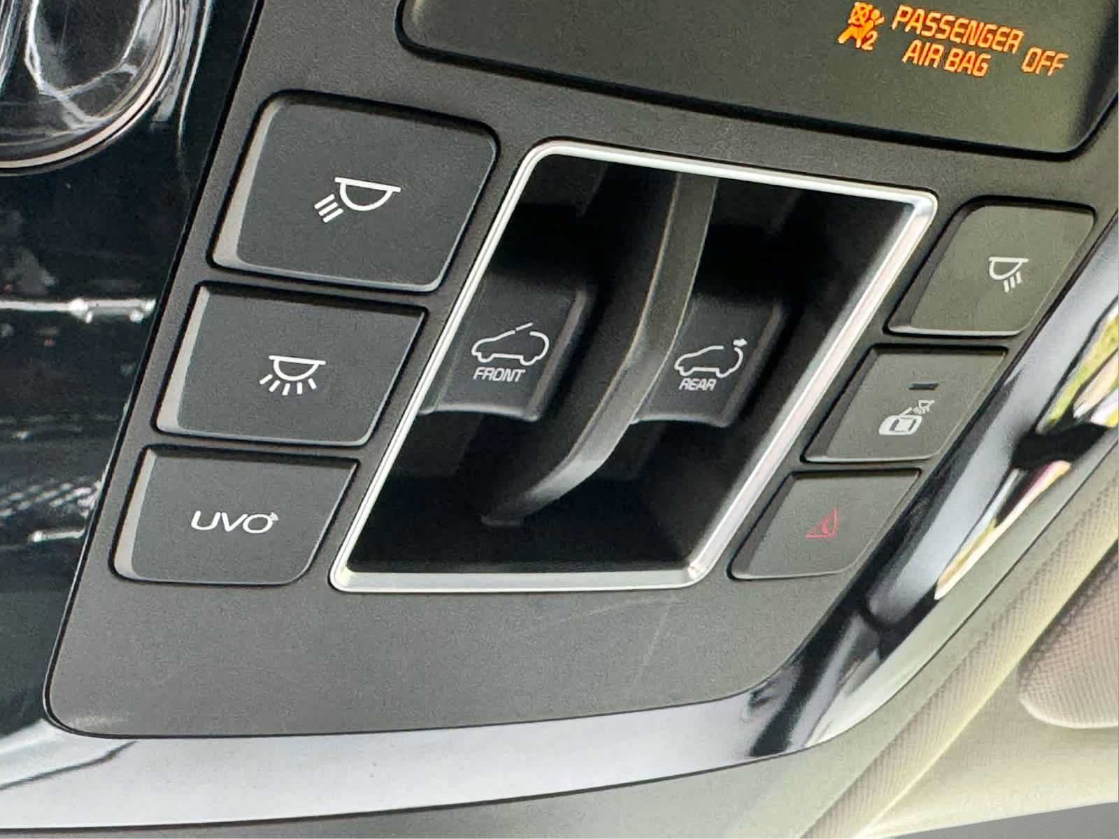 Used 2022 Kia Carnival SX Prestige FWD image 24