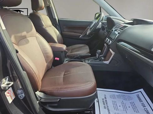 Used 2017 Subaru Forester 2.5i Touring AWD/4WD image 12