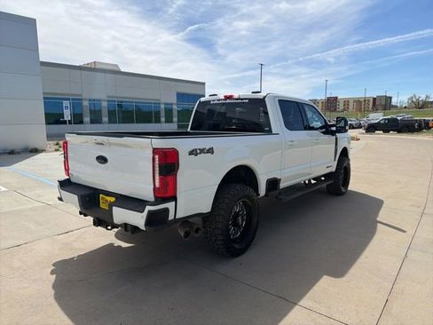 Used 2025 Ford F350 Lariat w/ Black Appearance Package AWD/4WD image 3