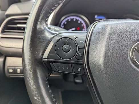 Used 2023 Toyota Camry SE image 13