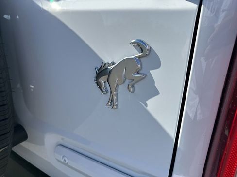 New 2025 Ford Bronco 4-Door image 38