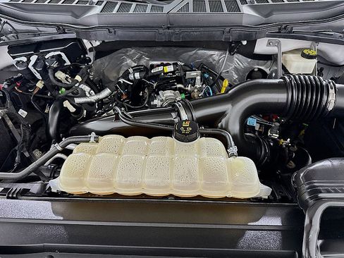 Used 2022 Ford F150 XLT w/ Equipment Group 302A High image 29