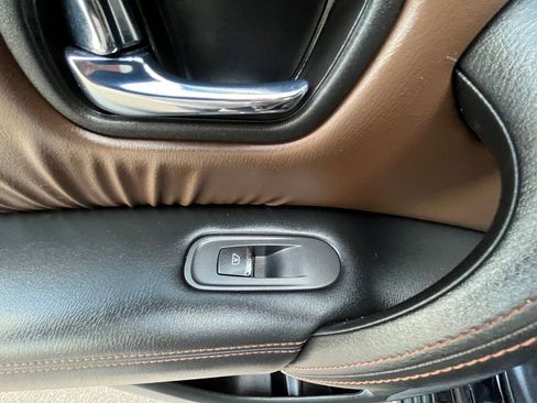 Used 2019 Nissan Armada Platinum w/ Captain's Chairs Package image 25