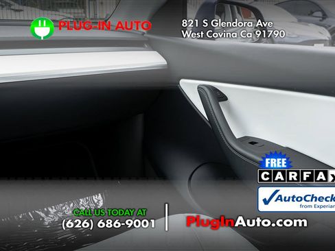 Used 2021 Tesla Model Y Performance image 18