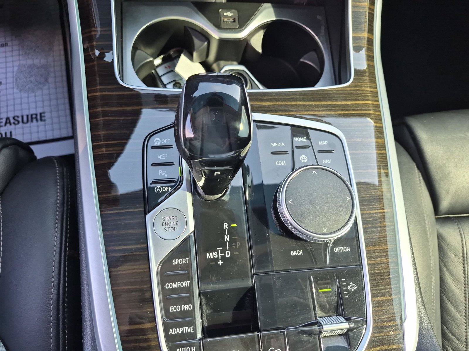 Used 2020 BMW X7 xDrive40i w/ Premium Package AWD/4WD image 25