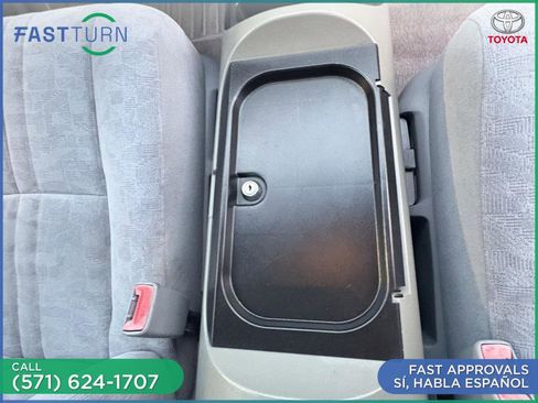 Used 2002 Toyota Sienna LE image 18