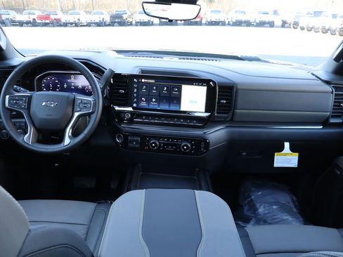 New 2026 Chevrolet Silverado 2500 ZR2 w/ LPO, Dark Essentials Package image 19