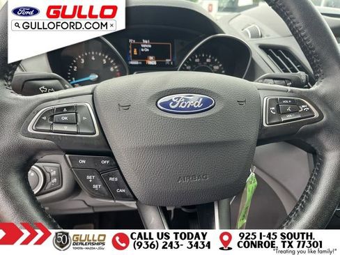 Certified 2018 Ford Escape SEL FWD image 22