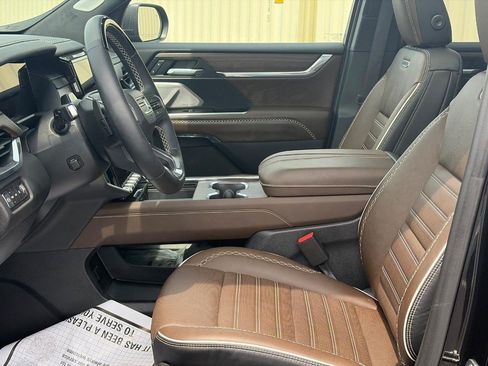 Used 2026 GMC Acadia Denali Ultimate AWD/4WD image 22
