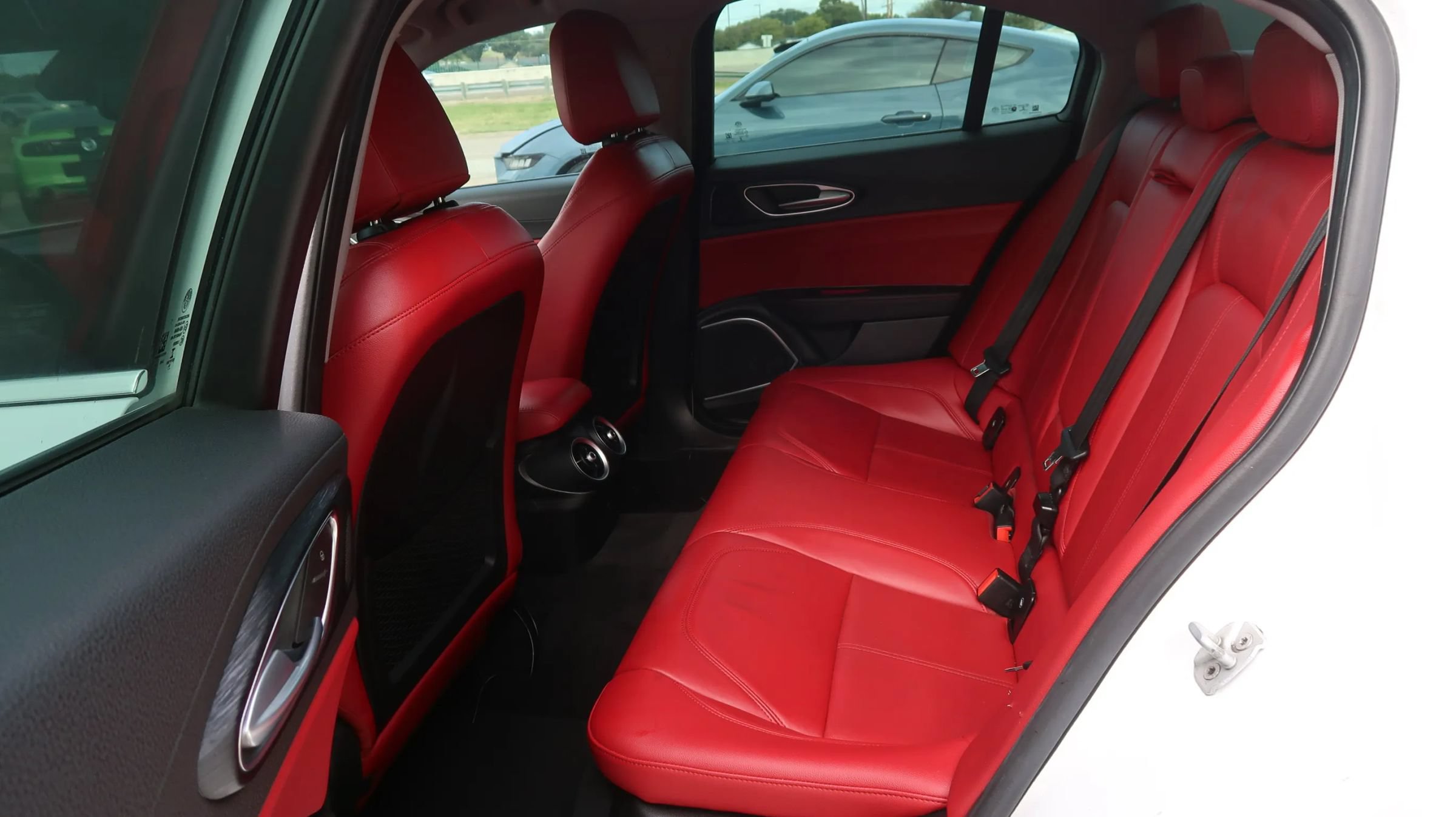 Used 2020 Alfa Romeo Giulia RWD image 19
