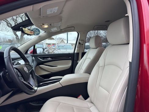 Certified 2024 Buick Enclave Essence w/ Technology Package image 17