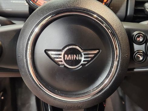 Used 2019 MINI Cooper 4-Door Hardtop image 48