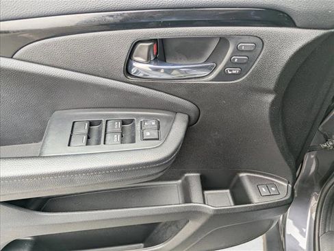 Used 2022 Honda Pilot Elite image 9