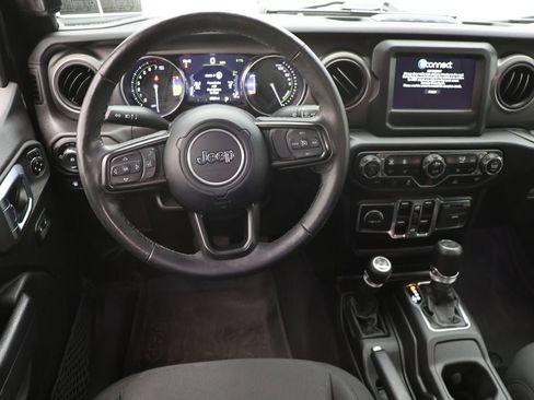 Used 2023 Jeep Wrangler Unlimited w/ Cold Weather Group image 13